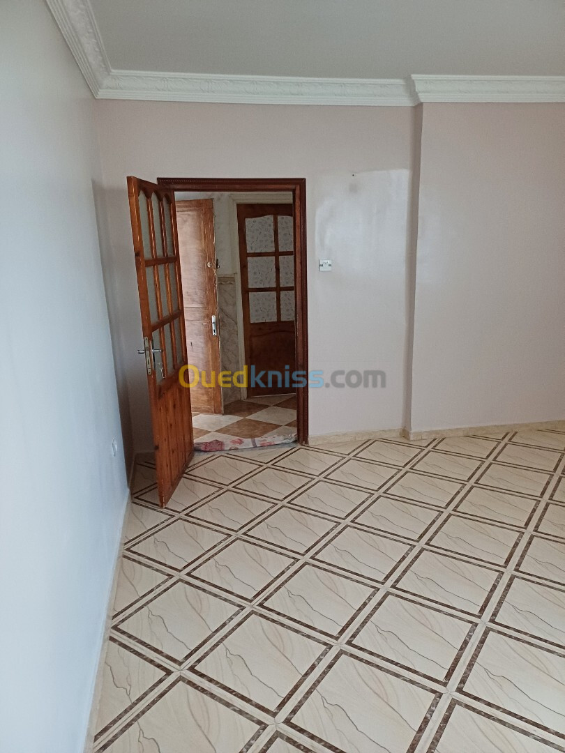 Vente Appartement F3 Bouira Sour el ghouzlane