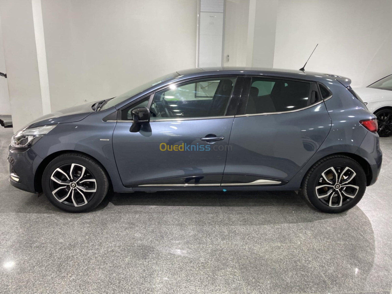 Renault Clio 4 2019 Limited 2