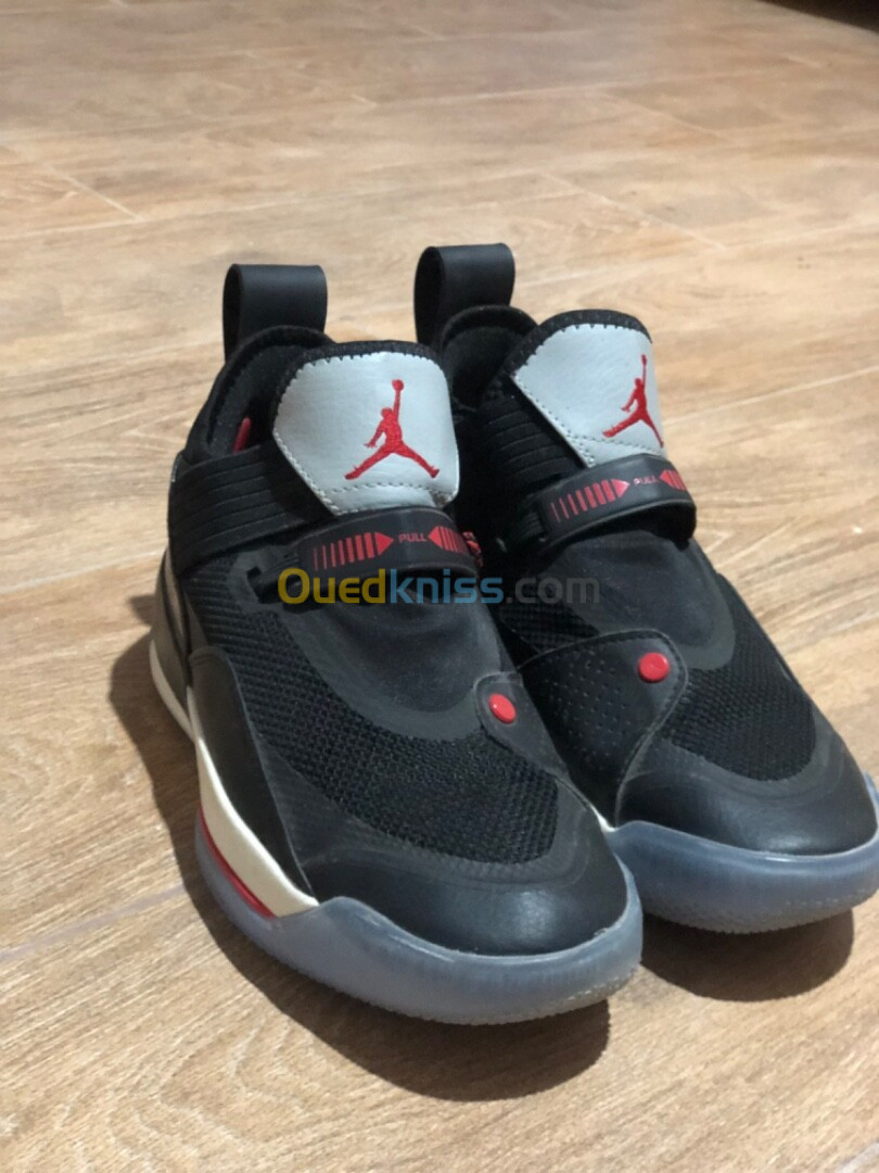 Jordan XXXIII original pointure 41 Etat 10/10 livraison disponible 58 wilaya 