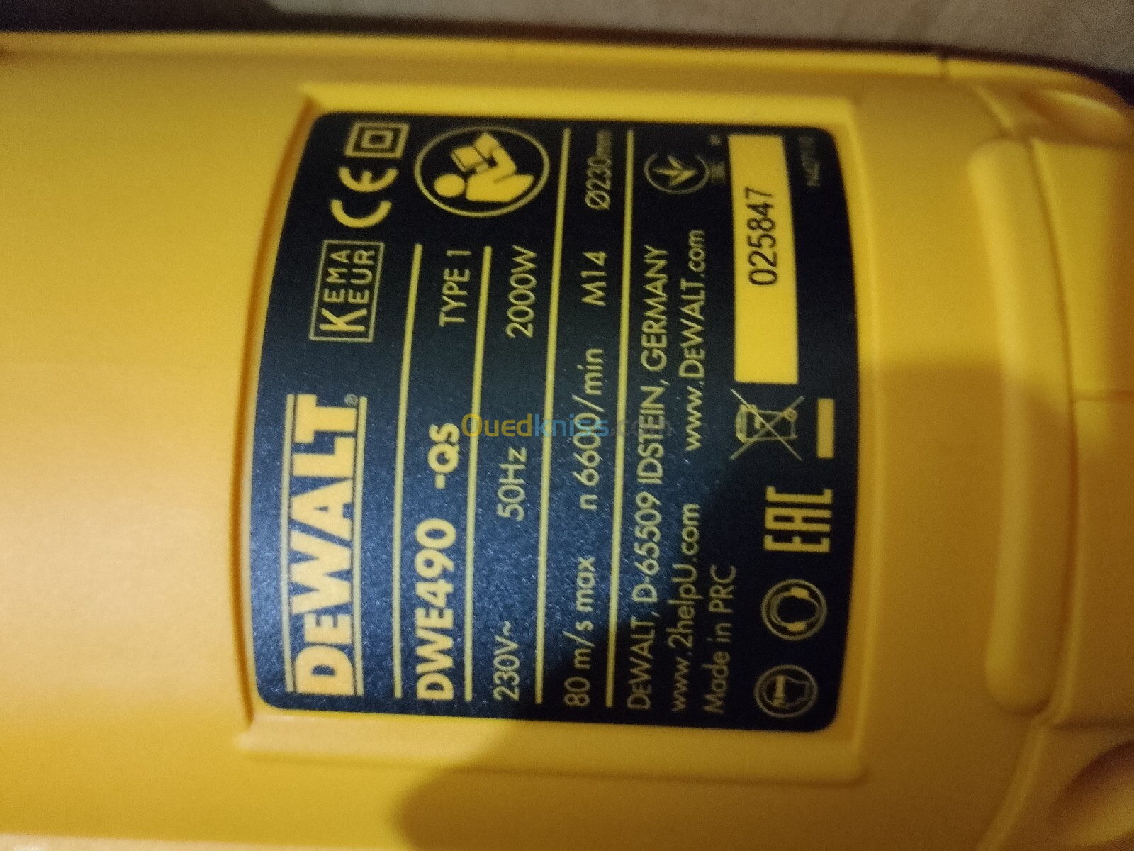 Meuleuse dewalt 230mm