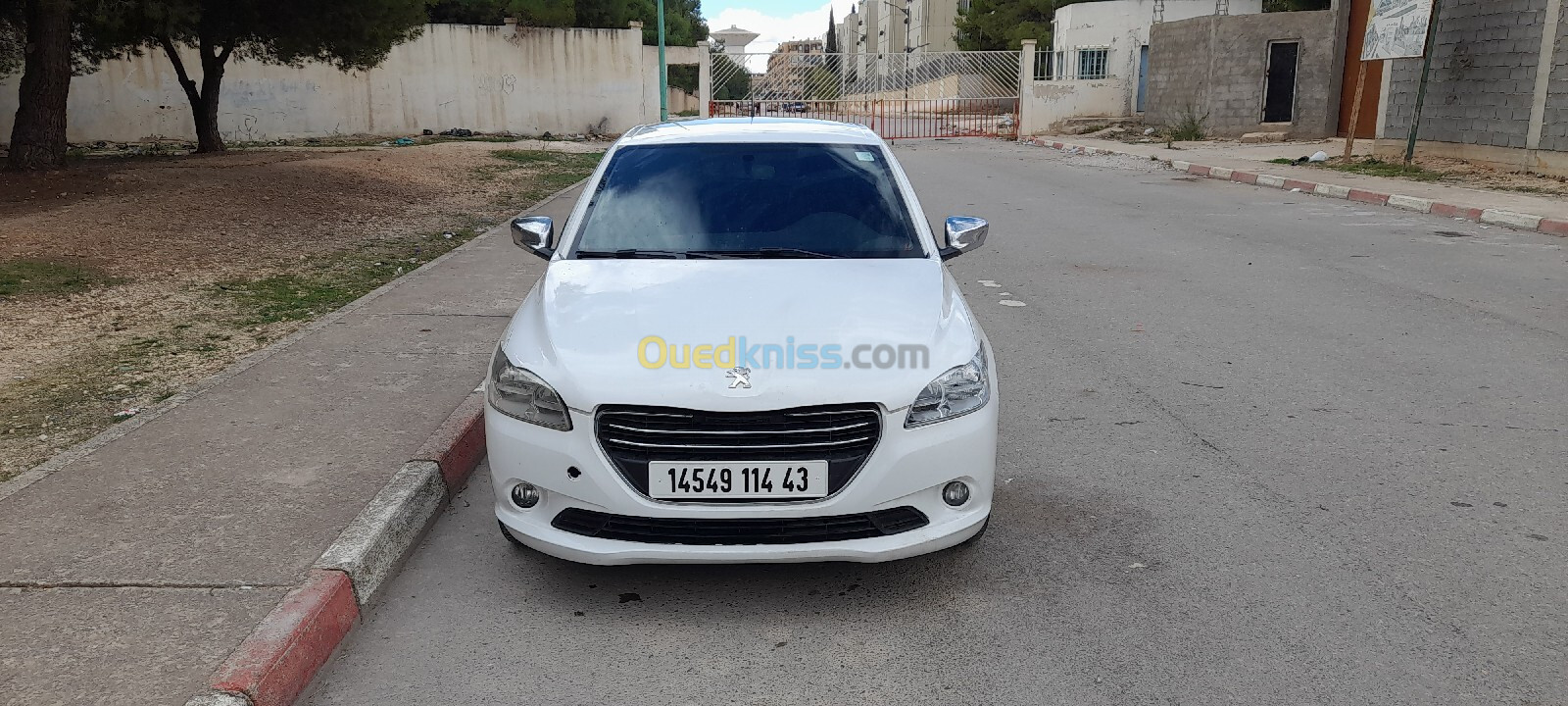 Peugeot 301 2014 Active