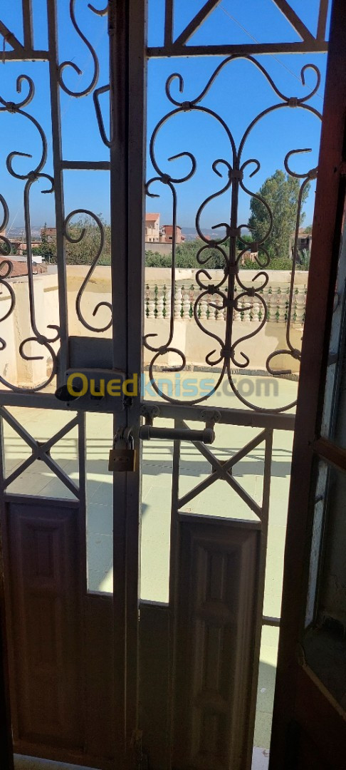 Location Niveau De Villa Tipaza Ahmar el ain