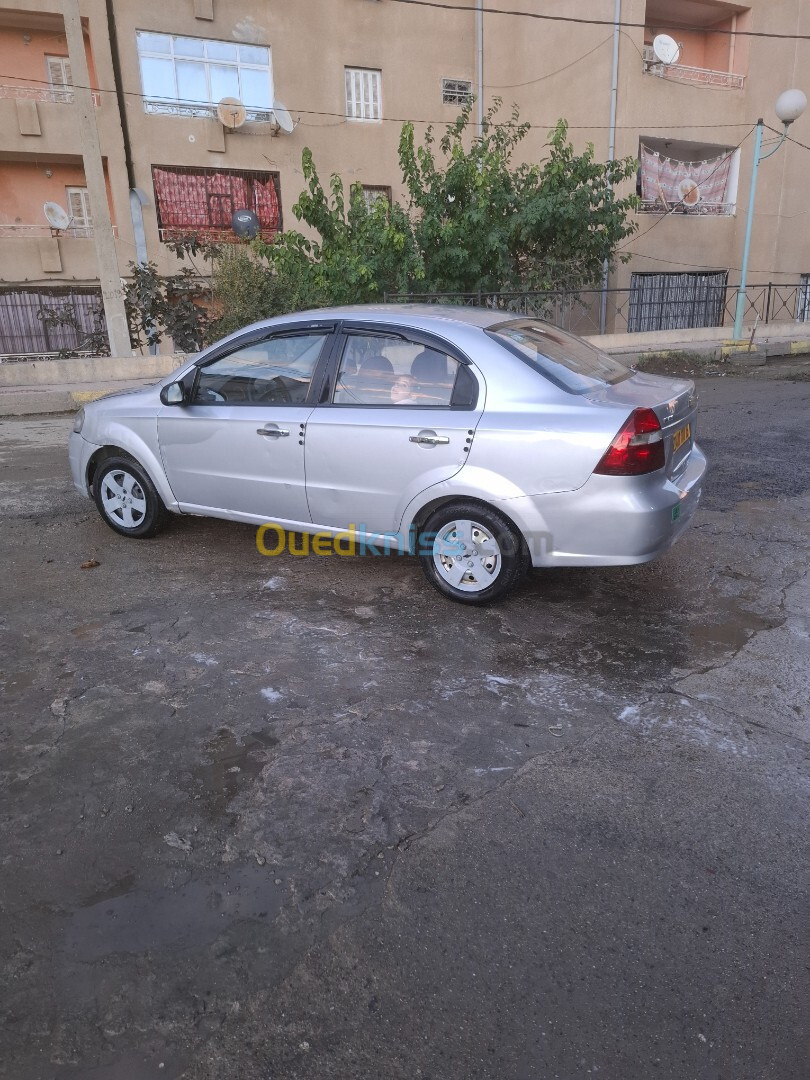 Chevrolet Aveo 5 portes 2010 Aveo 5 portes