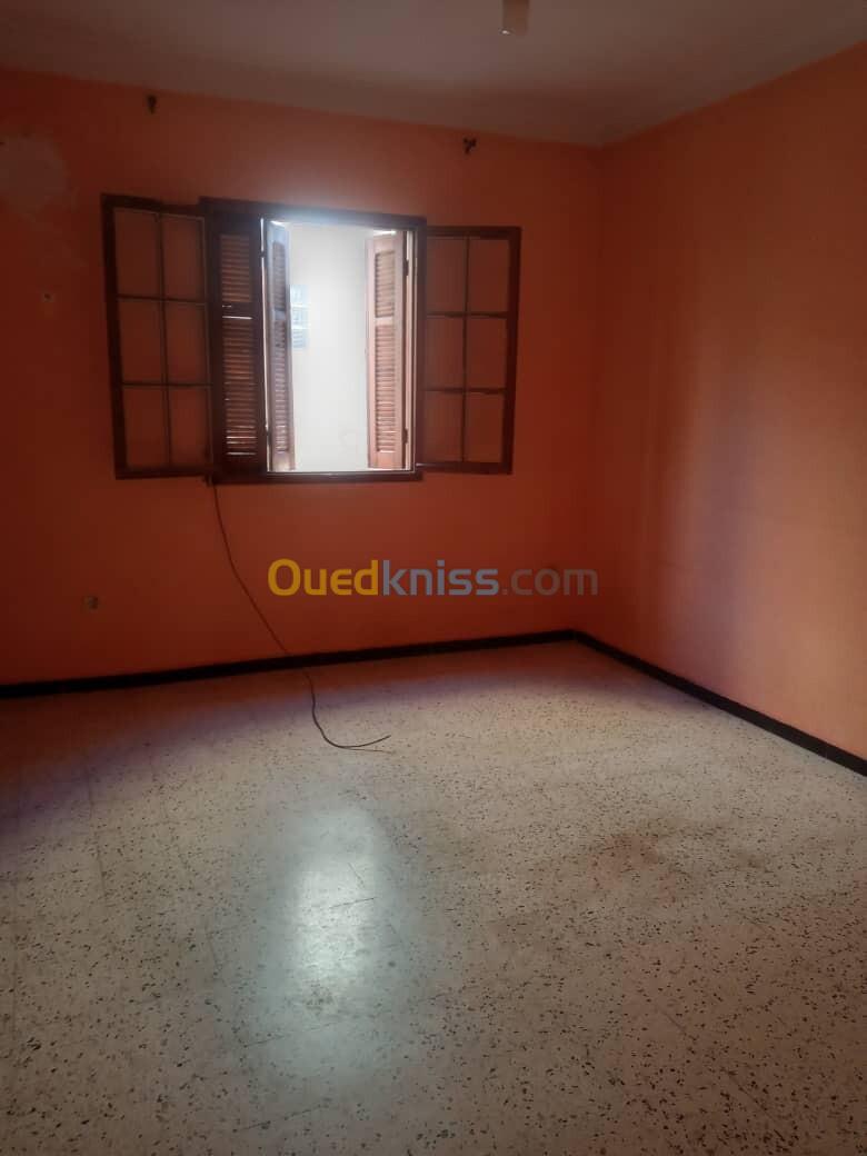 Location Appartement F4 Alger Cheraga