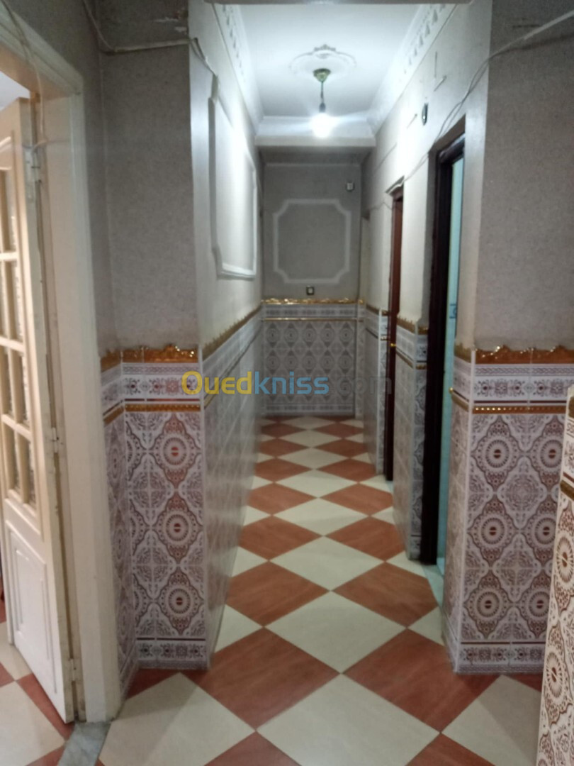 Location Appartement F3 Alger Staoueli