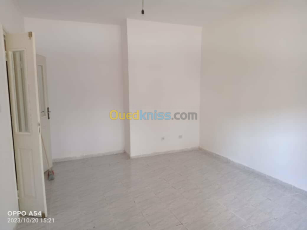 Location Appartement F4 Alger Ouled fayet