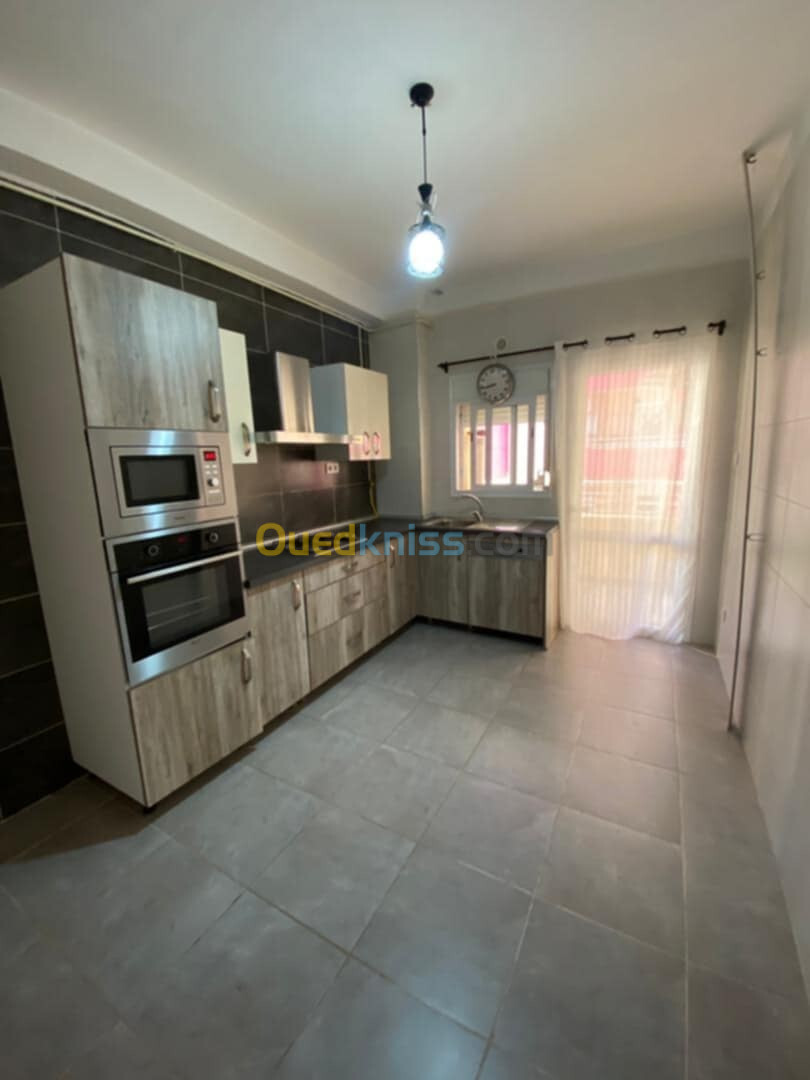 Location Appartement F3 Alger Cheraga