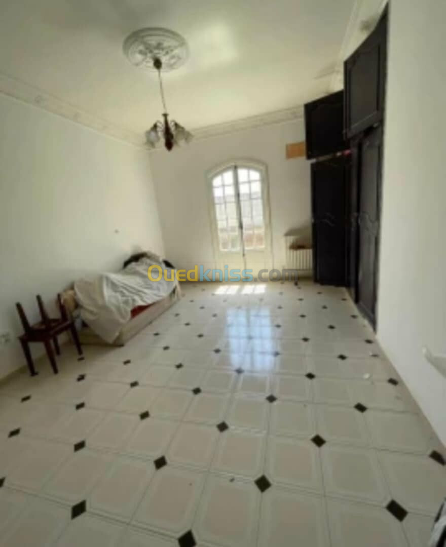 Location Appartement F5 Alger Cheraga