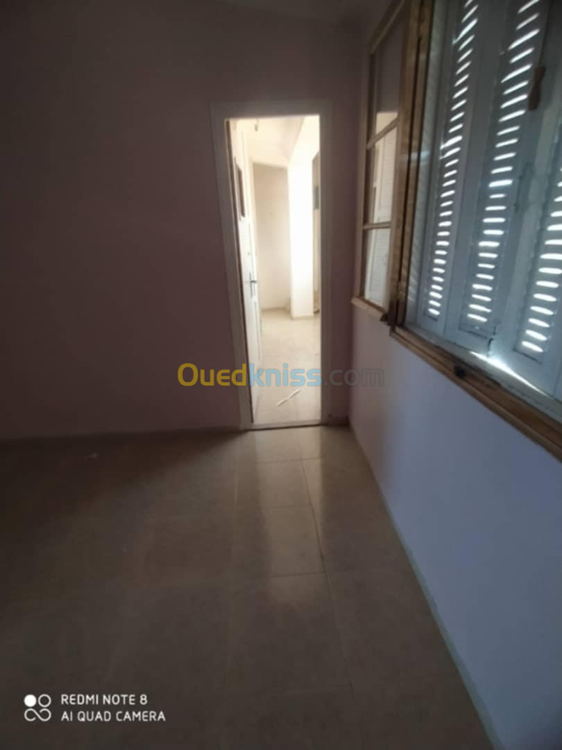 Location Appartement F4 Alger Cheraga