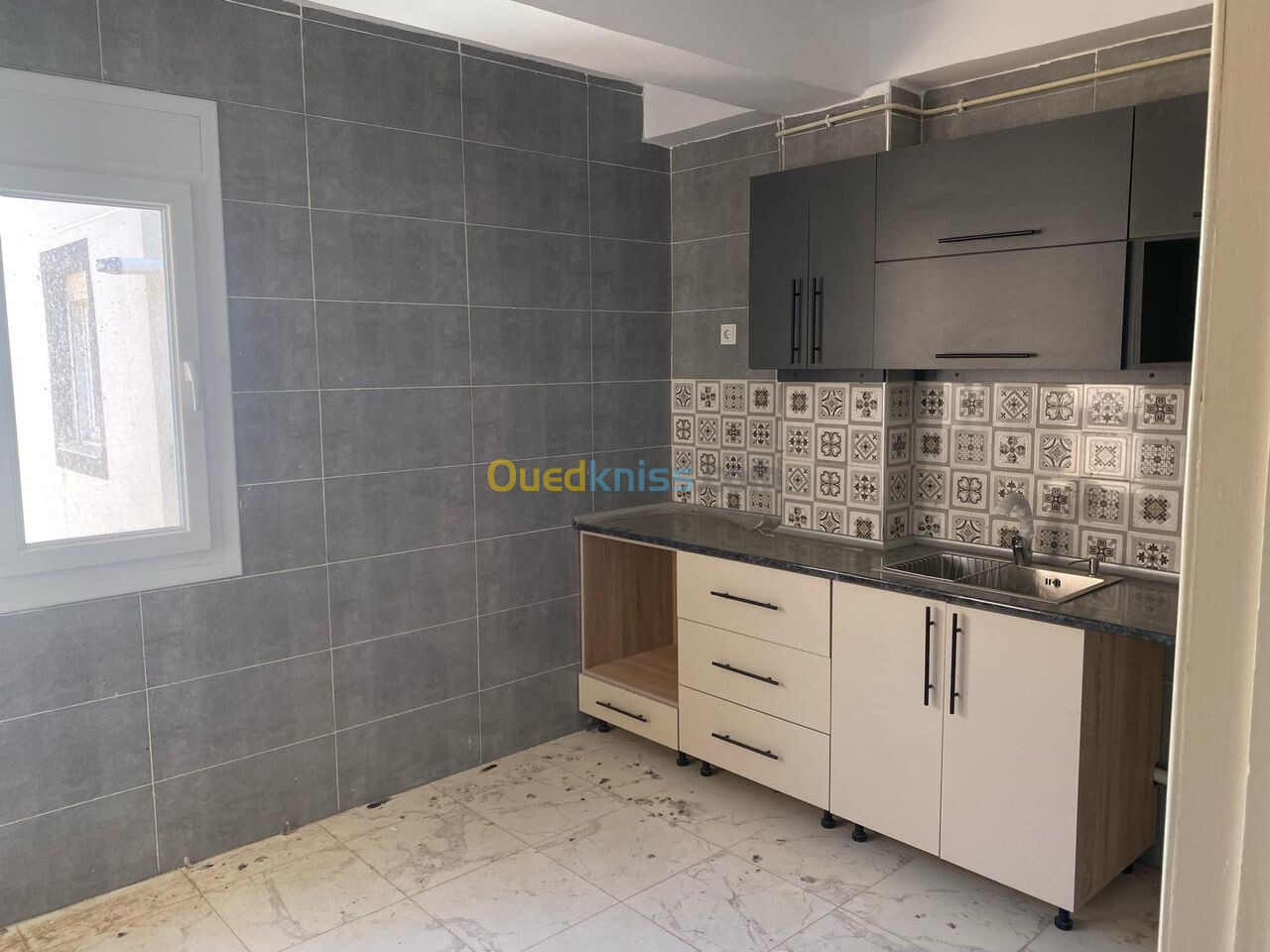 Location Appartement F2 Tipaza Kolea