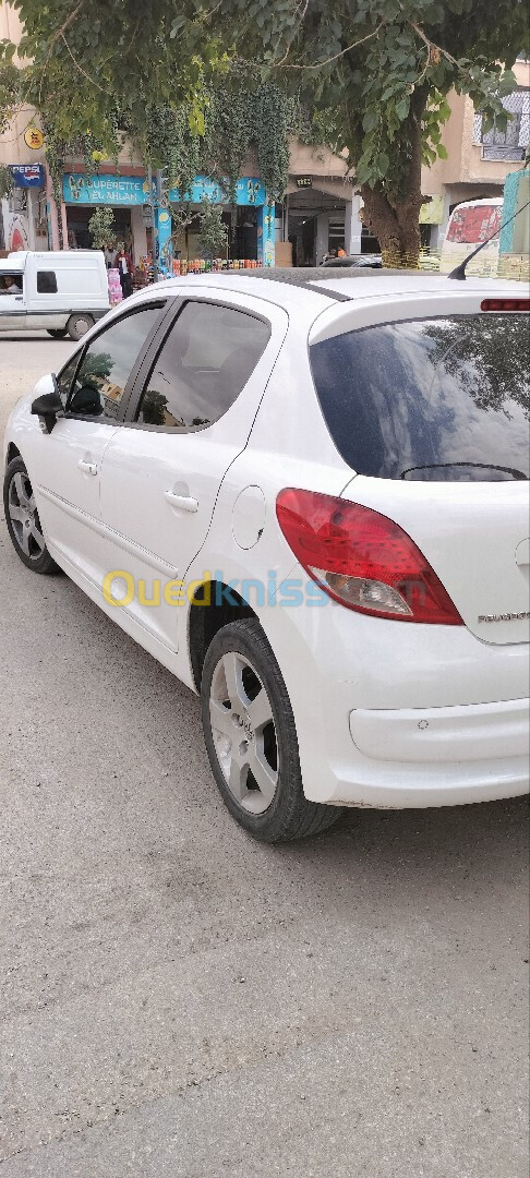 Peugeot 207 2011 Allure