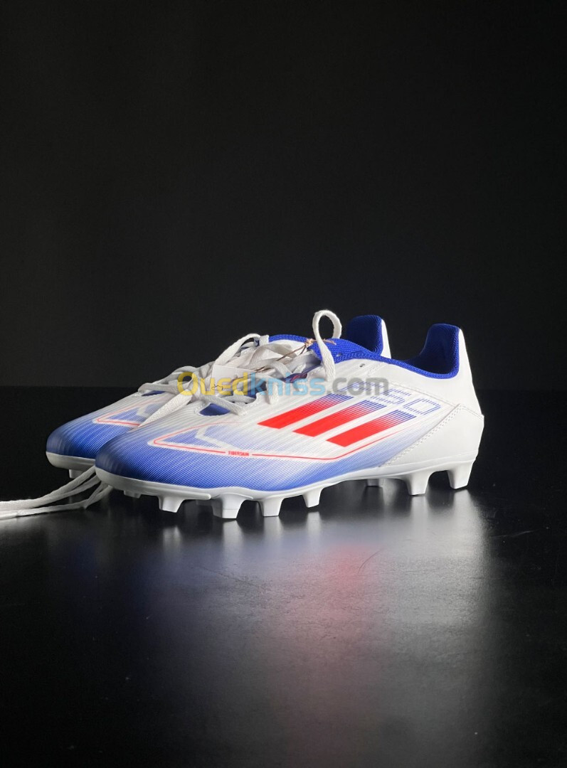 Adidas F50 League terrain souple / multi-surfaces