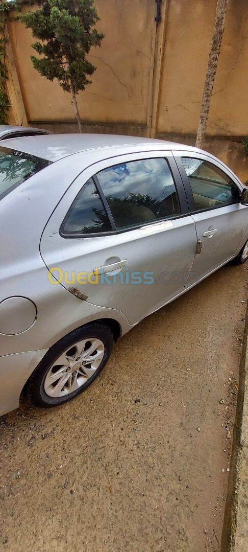 Chevrolet Optra 4 portes 2015 LS