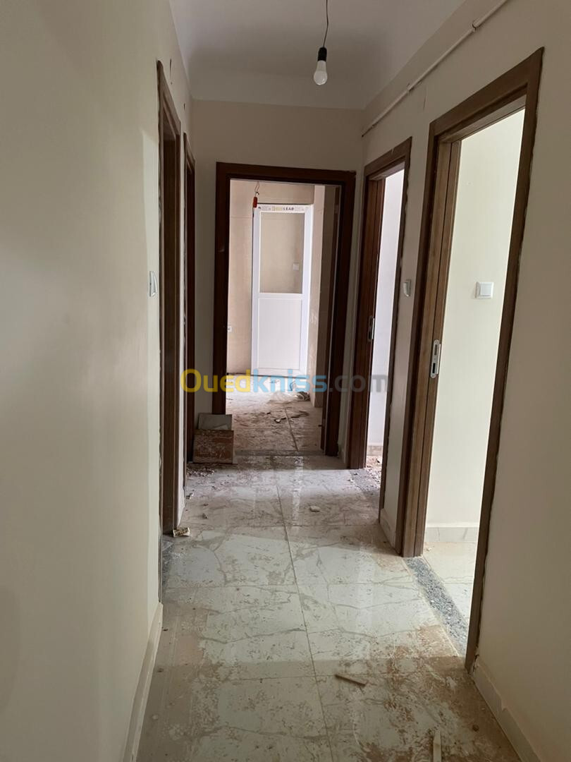 Vente Appartement F4 Blida Soumaa