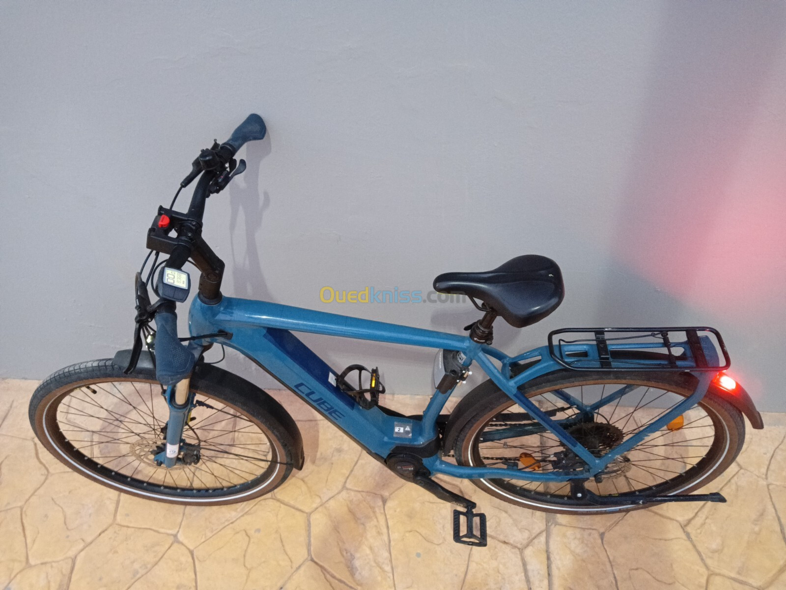 Vélo électrique CUBE xL