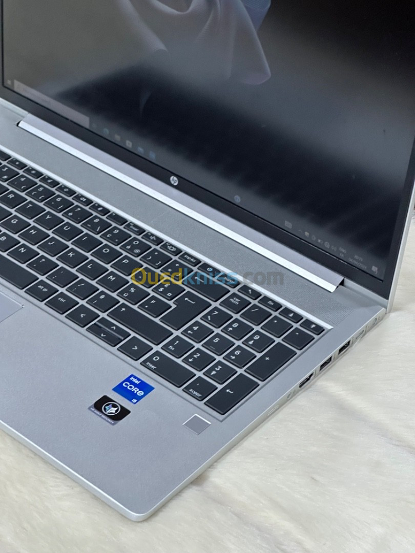 HP PROBOOK 450 G9 I5 1235U 8GO 256GO SSD 