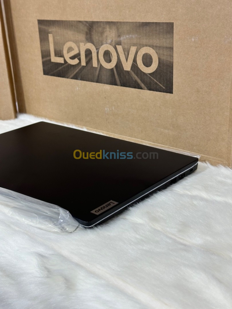 LENOVO V15 G3 IAP I3 1215U 8GO 512GO SSD NEUF SOUS EMBALLAGE 