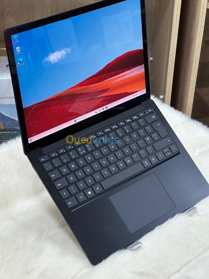 SURFACE LAPTOP 5 BLACK I7 1265U 16GO DDR5 256GO SSD TACTILE 