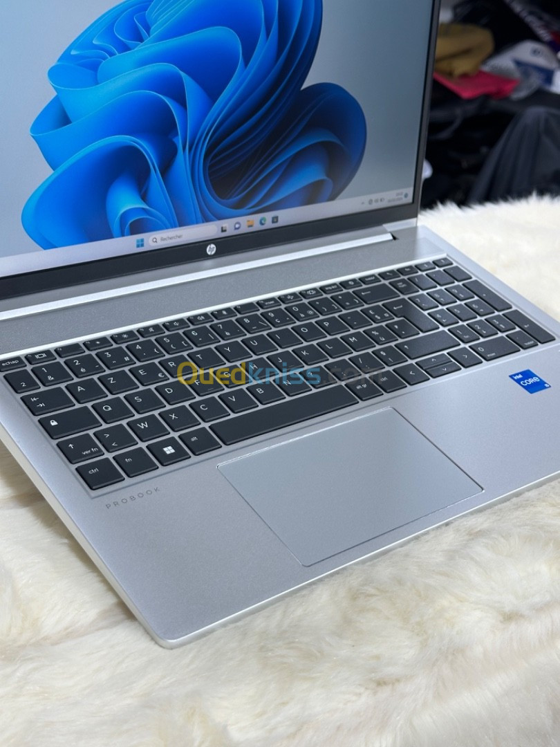 HP PROBOOK 450 G9 I5 1235U 8GO 256GO SSD 