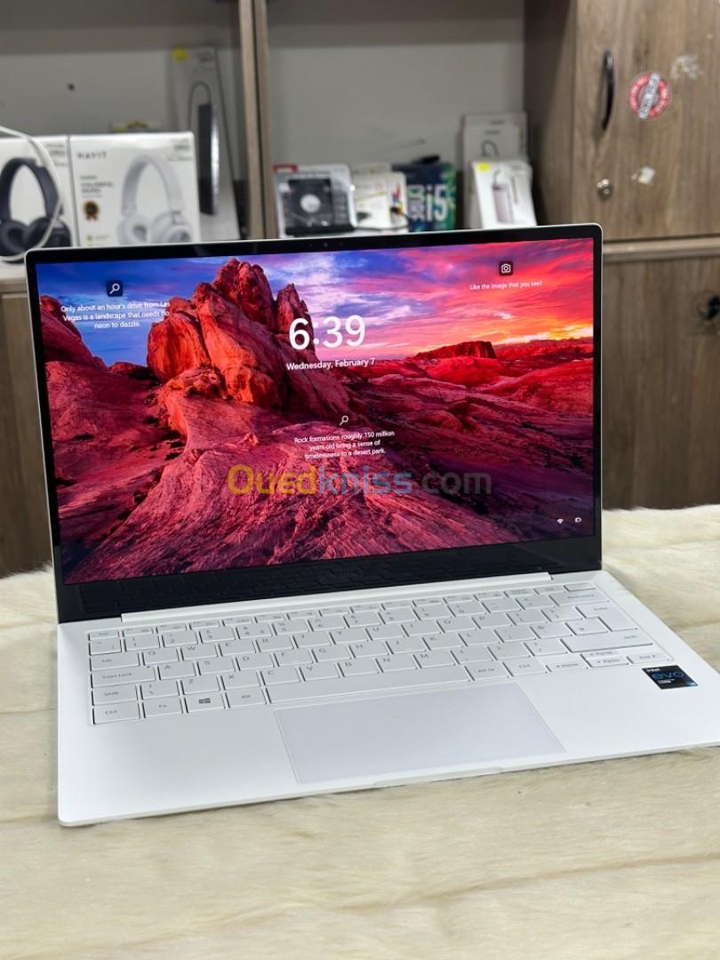 SAMSUNG GALAXYBOOK 930XDB I5 1135G7 8GO 256GO OLED