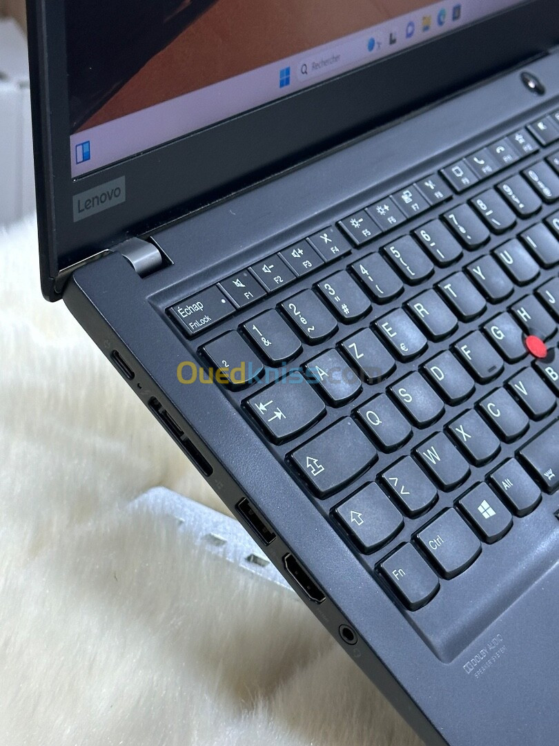 LENOVO THINKPAD T14s I7 10610U 16GO 256GO SSD TACTILE 