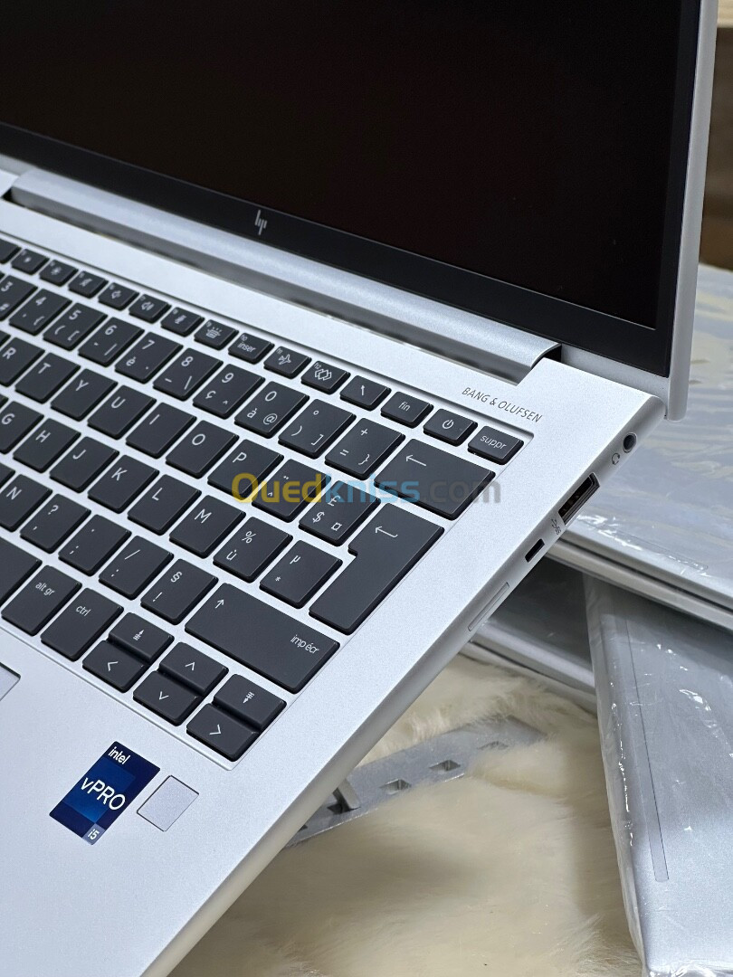 HP ELITEBOOK 840 G10 I5 VPRO 1345U 16GO 512GO SSD TACTILE NEUF 