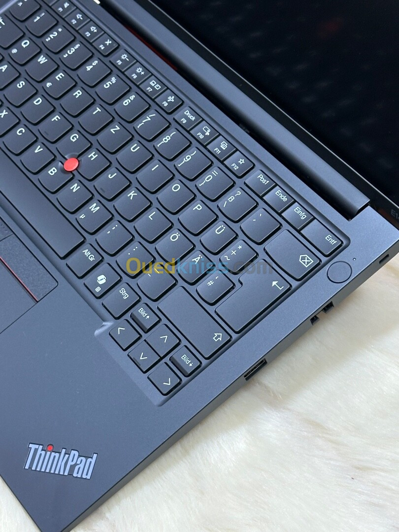 LENOVO THINKPAD E14 GEN 6 AMD RYZEN 5 7535U 32GO 512GO SSD NEUF SOUS EMBALLAGE 