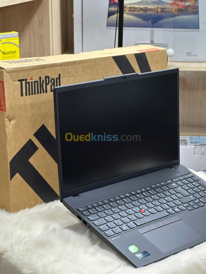 LENOVO THINKPAD T16 GEN 3 INTEL CORE ULTRA 5 Vpro 125U 16GO DDR5X 256GO SSD NEUF SOUS EMBALLAGE 