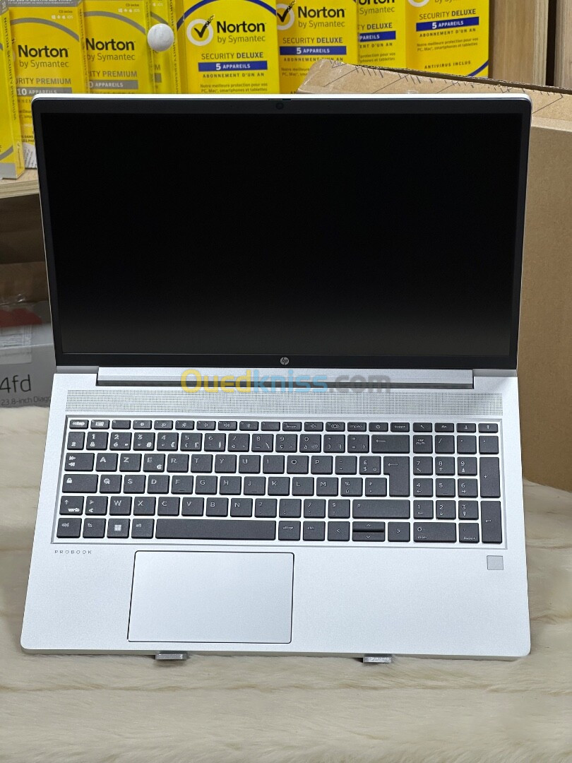 HP PROBOOK 455 G10 AMD RYZEN 5 7530U 16GO 512GO SSD NEUF SOUS EMBALLAGE 