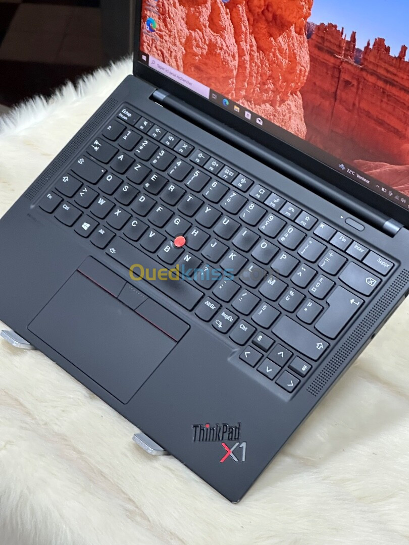 LENOVO THINKPAD X1 CARBON GEN 9 I5 1135G7 16GO 512GO SSD NVME 