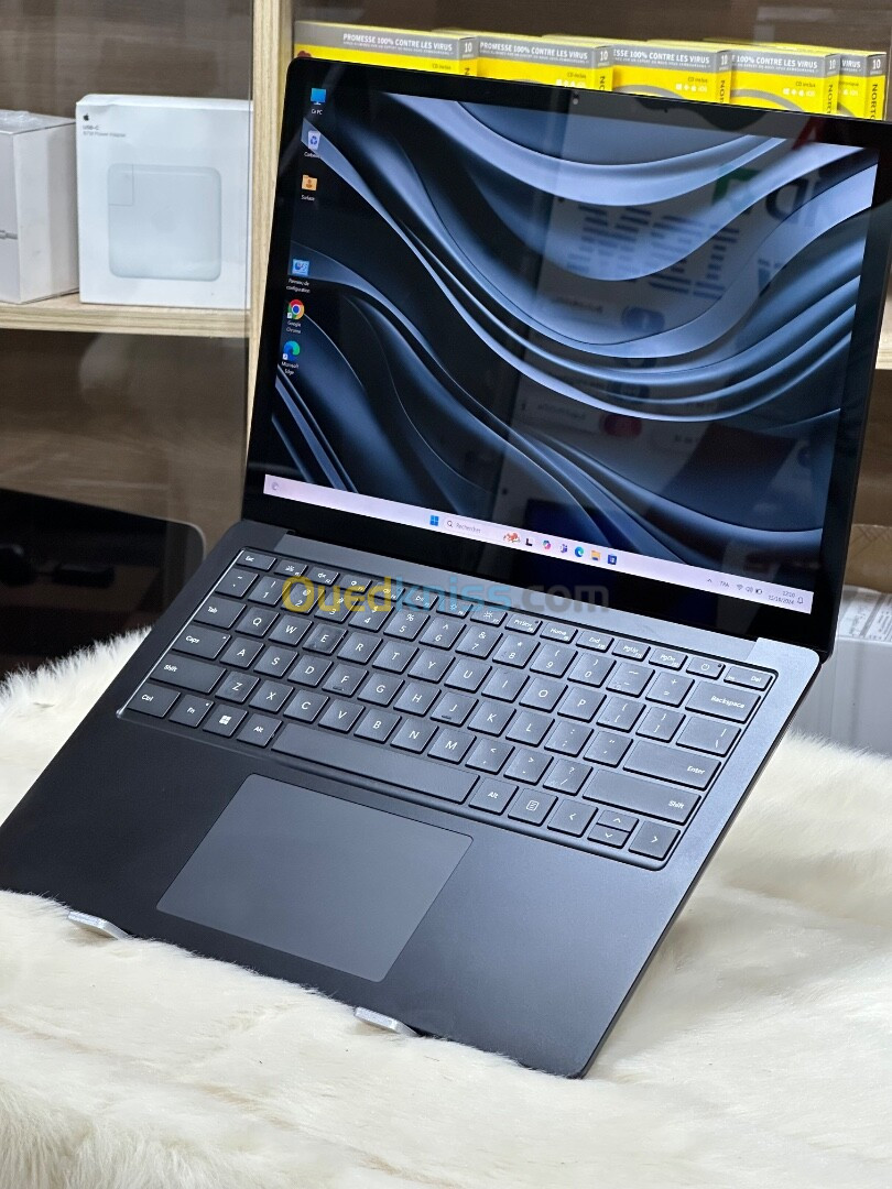 SURFACE LAPTOP 5 BLACK I7 1265U 32GO 1TO SSD NVME