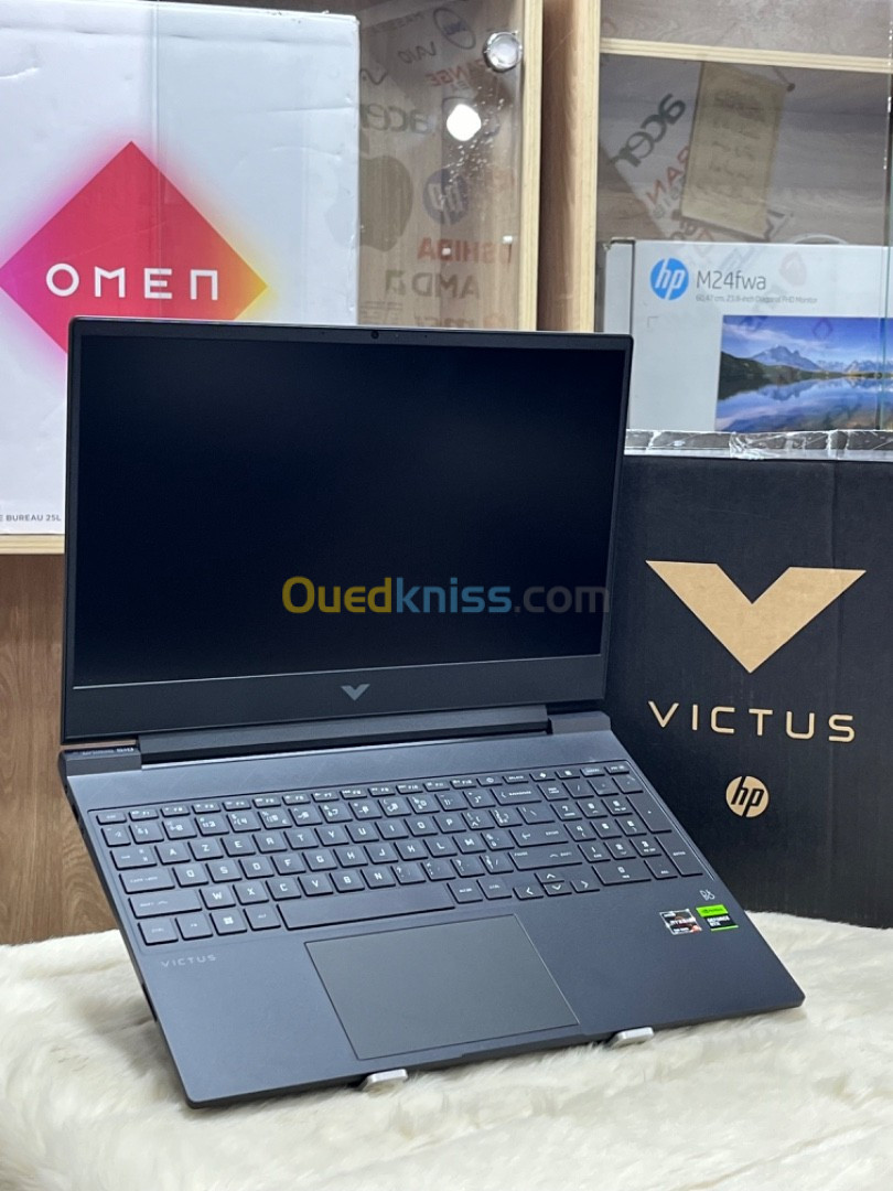 HP VICTUS 15 RYZEN 5 7535H RAM 16 512 SSD RTX 2050 4G