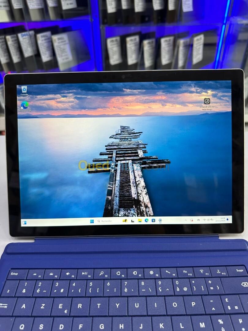 Microsoft Surface Pro 4 i5-7éme 4GB 128GB 13,3" FHD Détachable Tactile