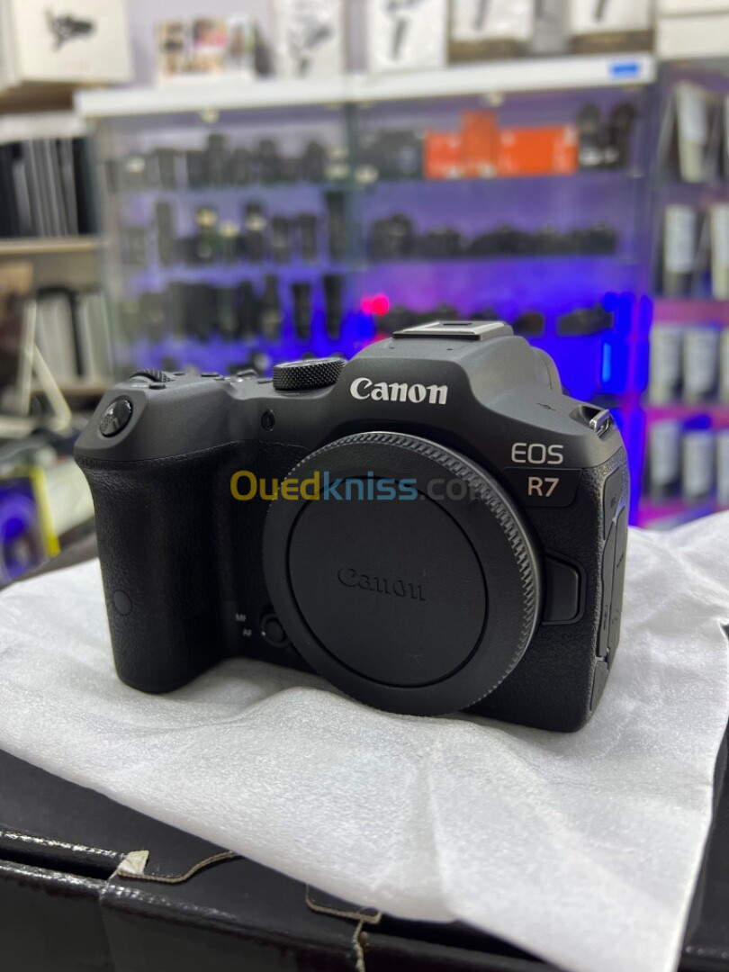 Canon EOS R7 hybride 32,5MP 4K BODY NEUF SOUS EMBALLAGE 