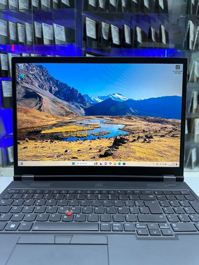 Lenovo ThinkPad P16 Gen1 i7-12émeHX 16GB 512GB Nvidia RTX A1000 15,6"FHD