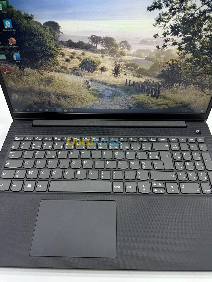 Lenovo V15 Gen3 i5-12éme 8GB 256GB 15,6" FHD