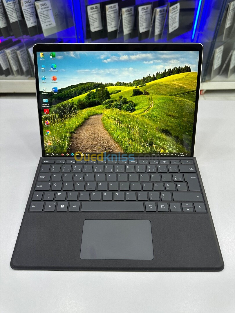 Microsoft Surface Pro 9 i5-12éme 16GB 256GB 13,3" FHD Détachable Tactile