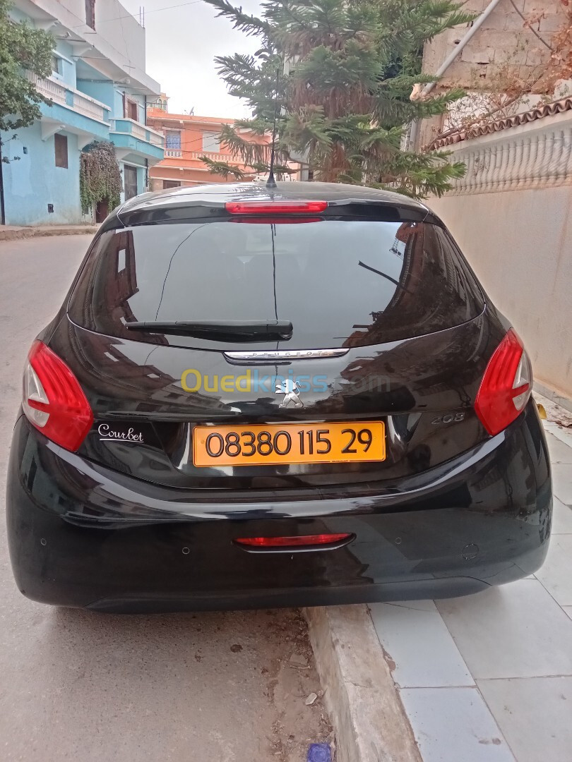 Peugeot 208 2015 Allure