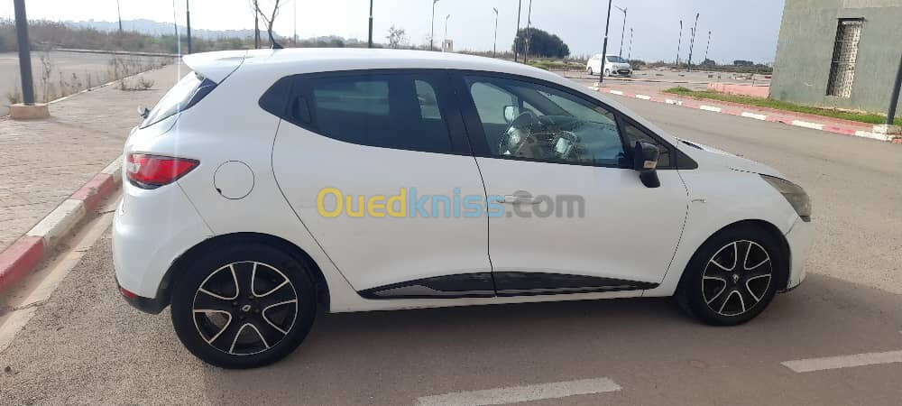 Renault Clio 4 2015 Limited