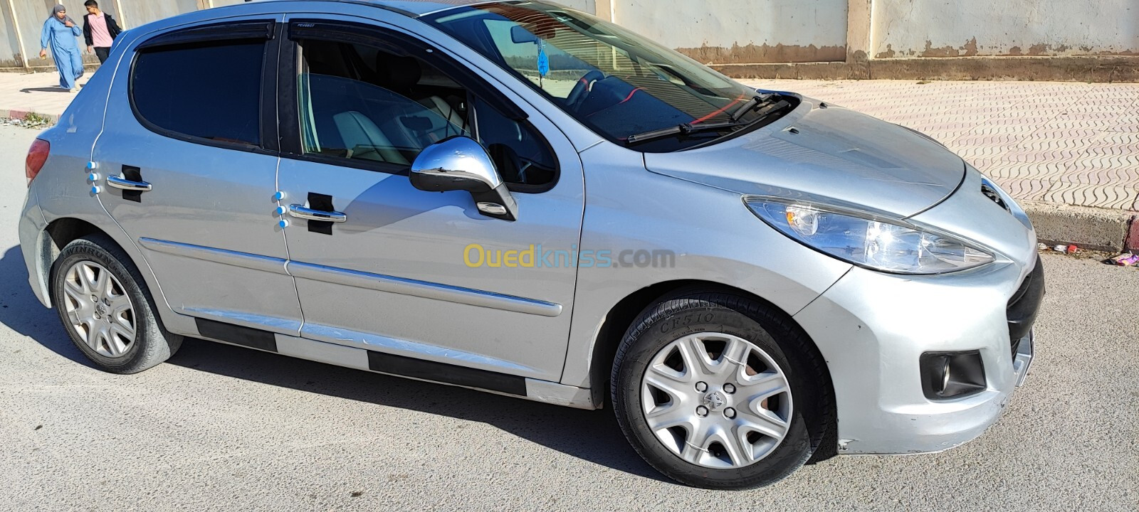 Peugeot 207 2011 