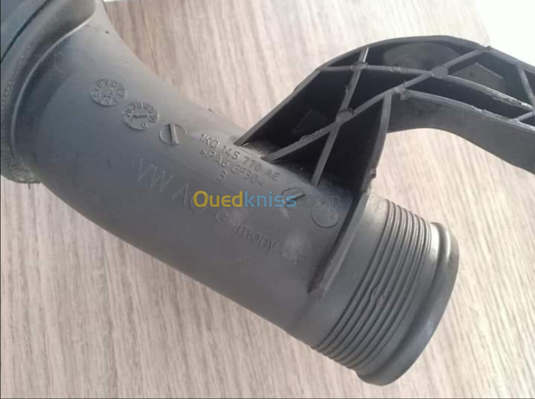 Durite turbo d'origine 03L Volkswagen,seat ...