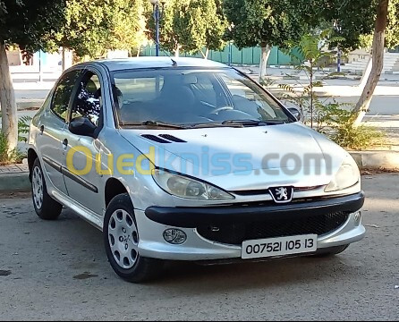 Peugeot 206 2005 Français