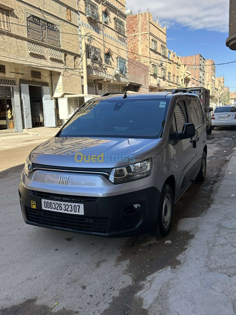 Fiat DOBLO 2023 Professionnel