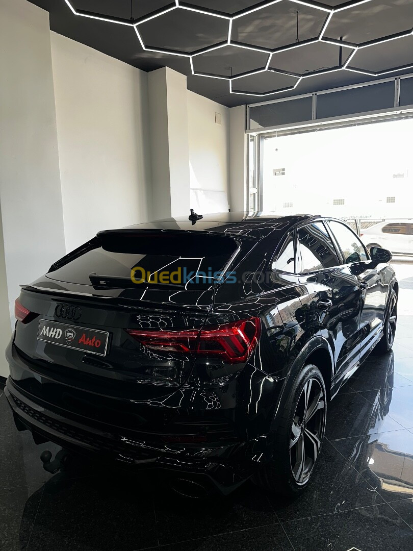 Audi Q3 2023 S line dkhal o braa