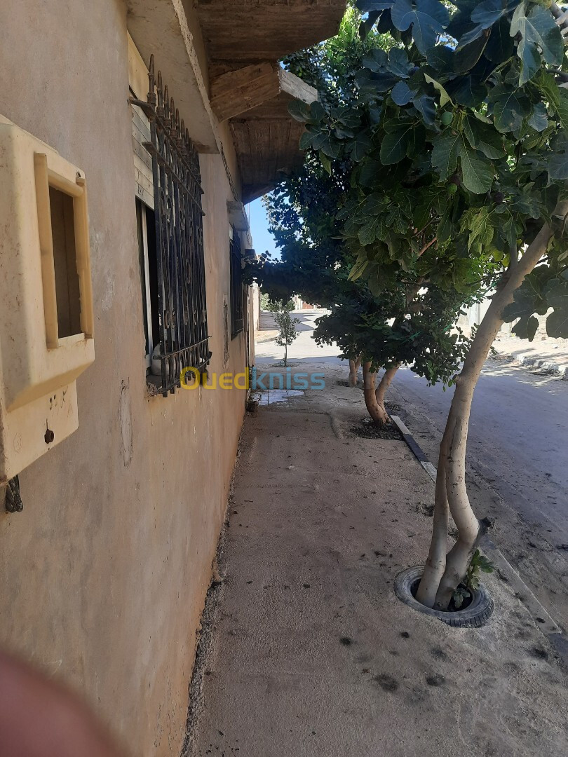 Vente Niveau De Villa F3 Aïn Témouchent Hassi el ghella