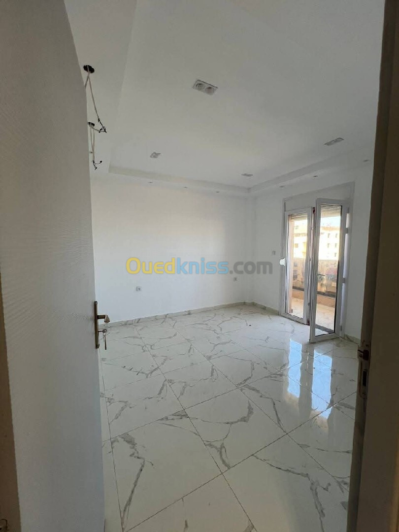 Vente Appartement F5 Alger Ain taya