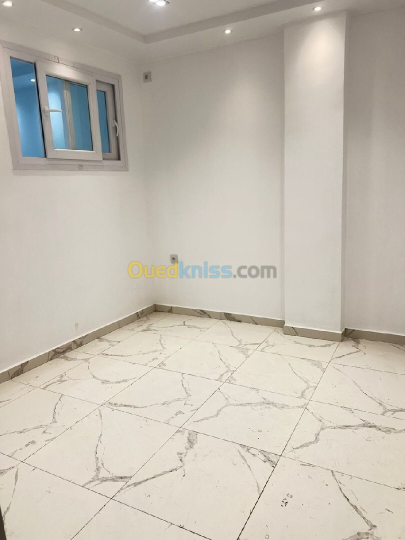 Vente Appartement F2 Alger Bordj el kiffan