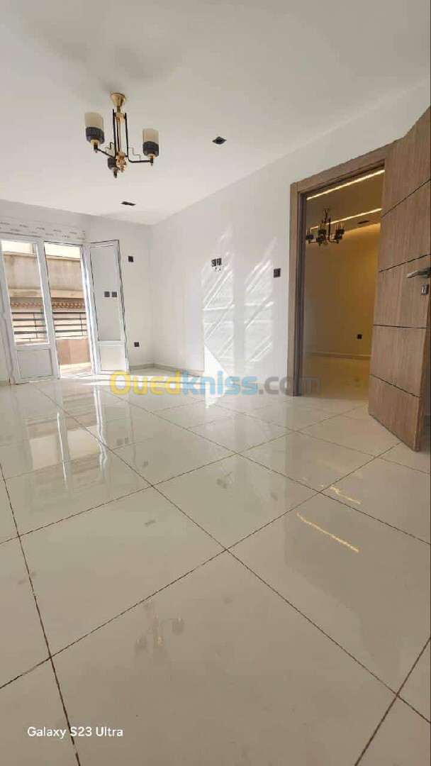 Vente Appartement F4 Alger Bordj el kiffan