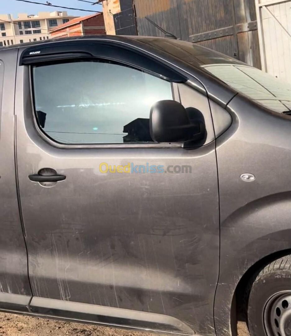 DEFLECTEUR FIAT SCUDO 2023+ ( Brise vent )