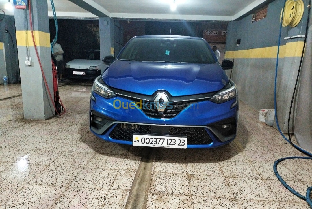 Renault Clio 2023 05 rs line